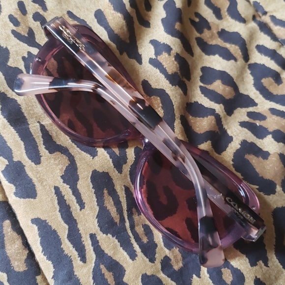 Coach purple tortoise shell sunglasses - Picture 5 of 16